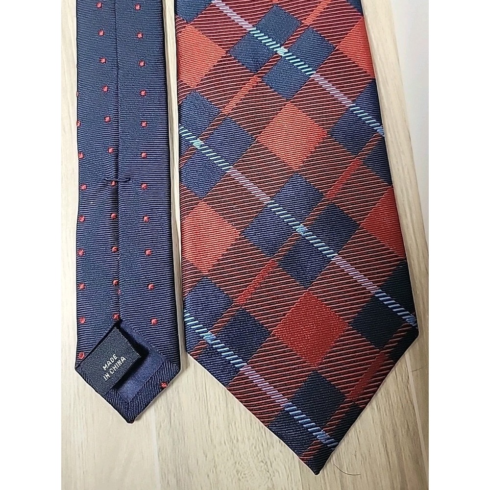 Tommy Hilfiger 100% Silk Red Navy Blue Plaid Men's Designer Neck Tie